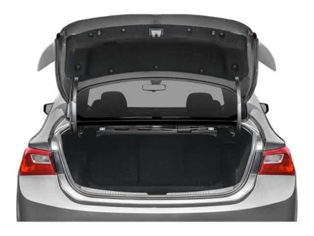 Thumbnail: 2021 Chevrolet Malibu - 14