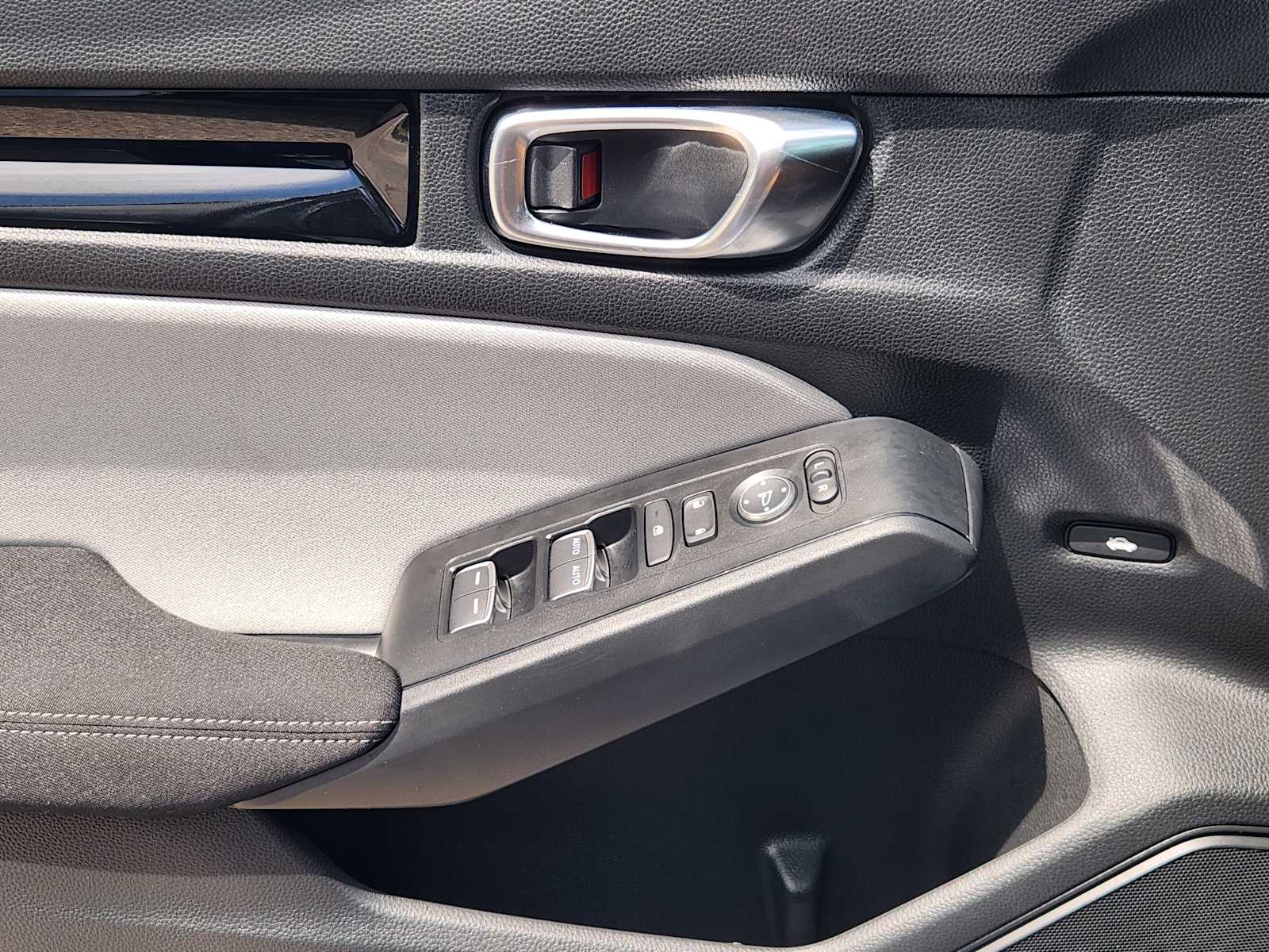 Thumbnail: 2025 Honda Civic - 23