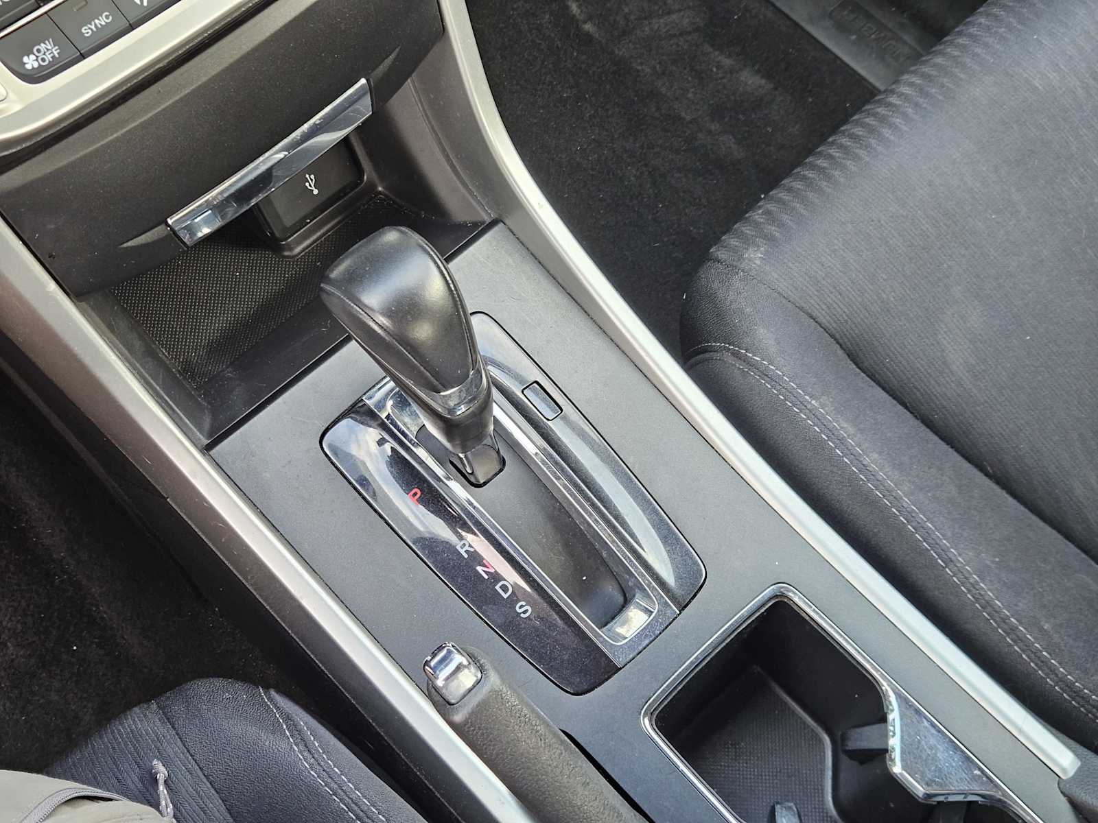Thumbnail: 2013 Honda Accord - 19