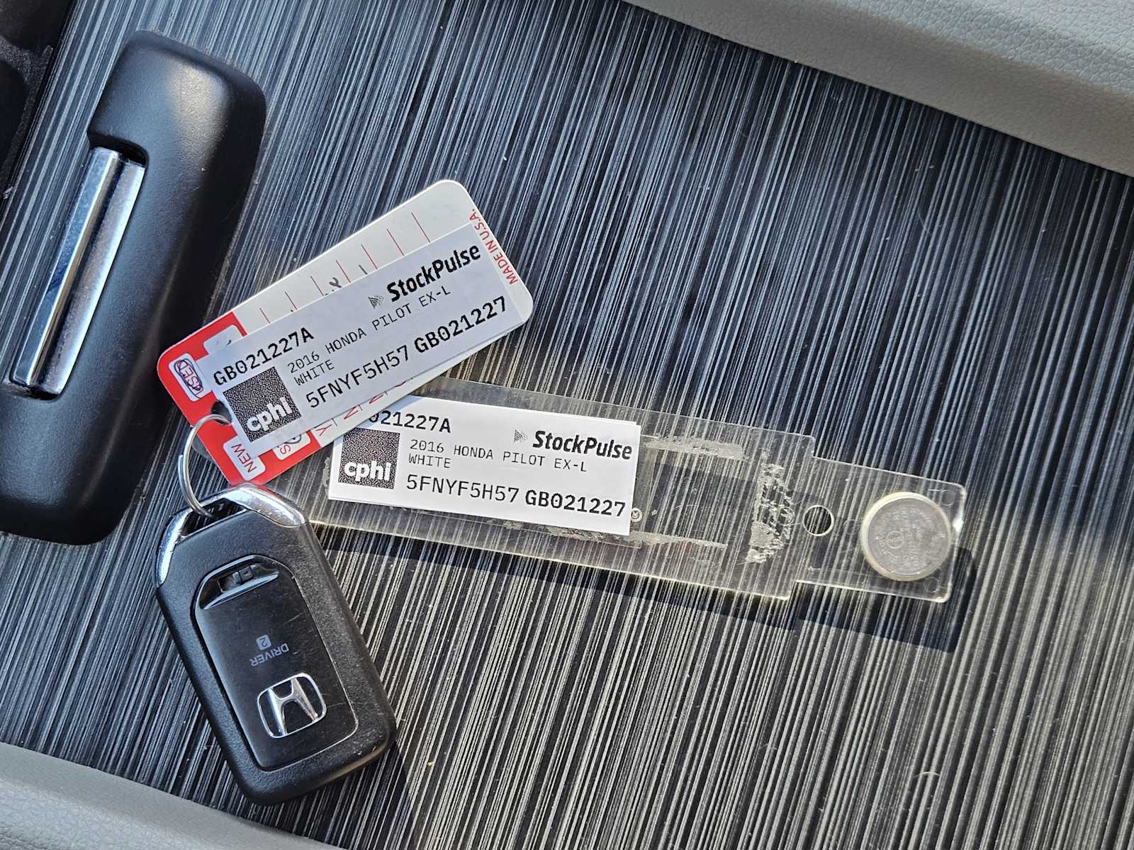 Thumbnail: 2016 Honda Pilot - 33