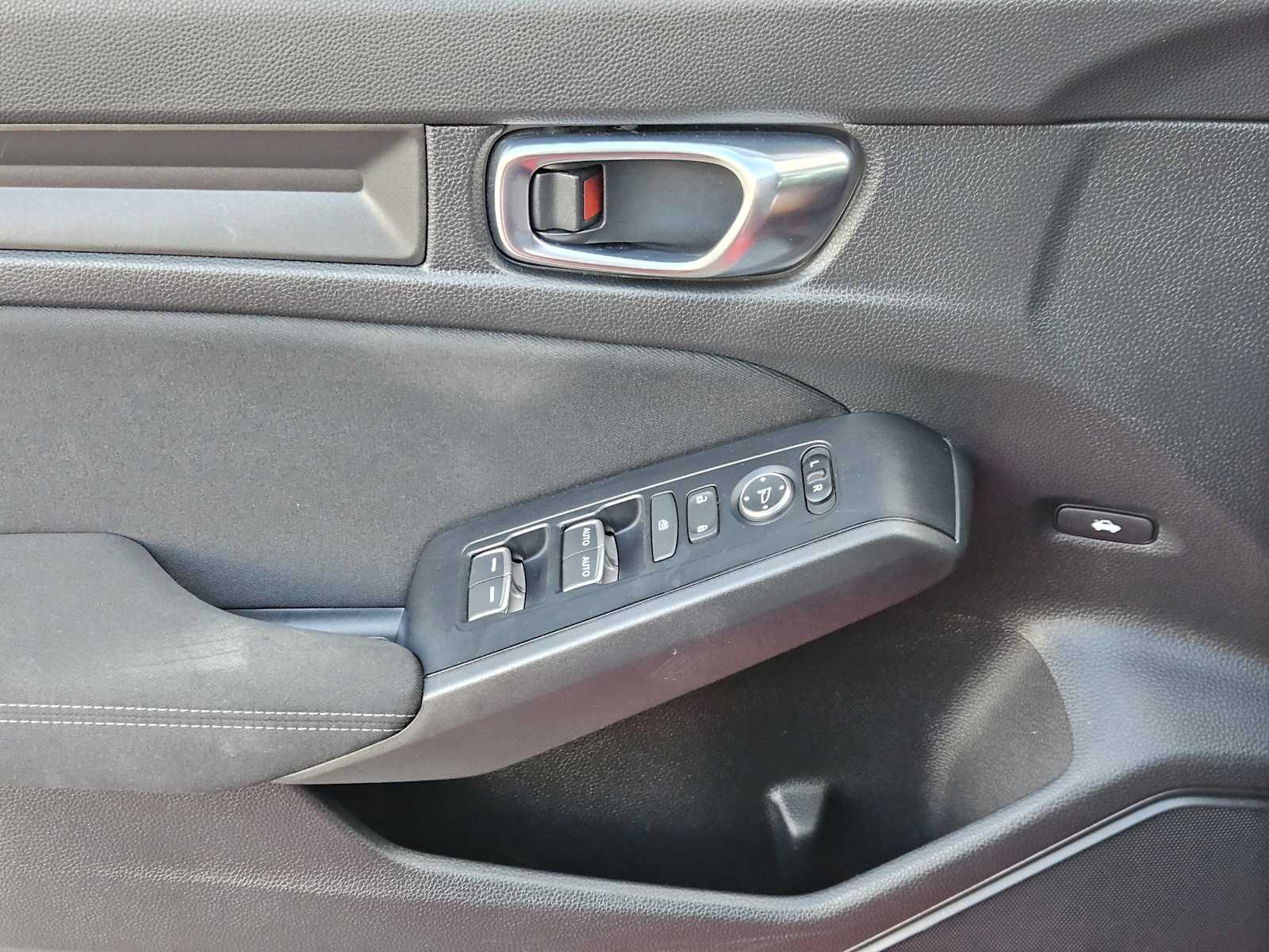 Thumbnail: 2024 Honda Civic - 22