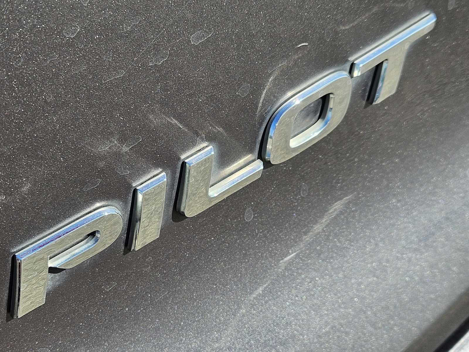 Thumbnail: 2018 Honda Pilot - 11