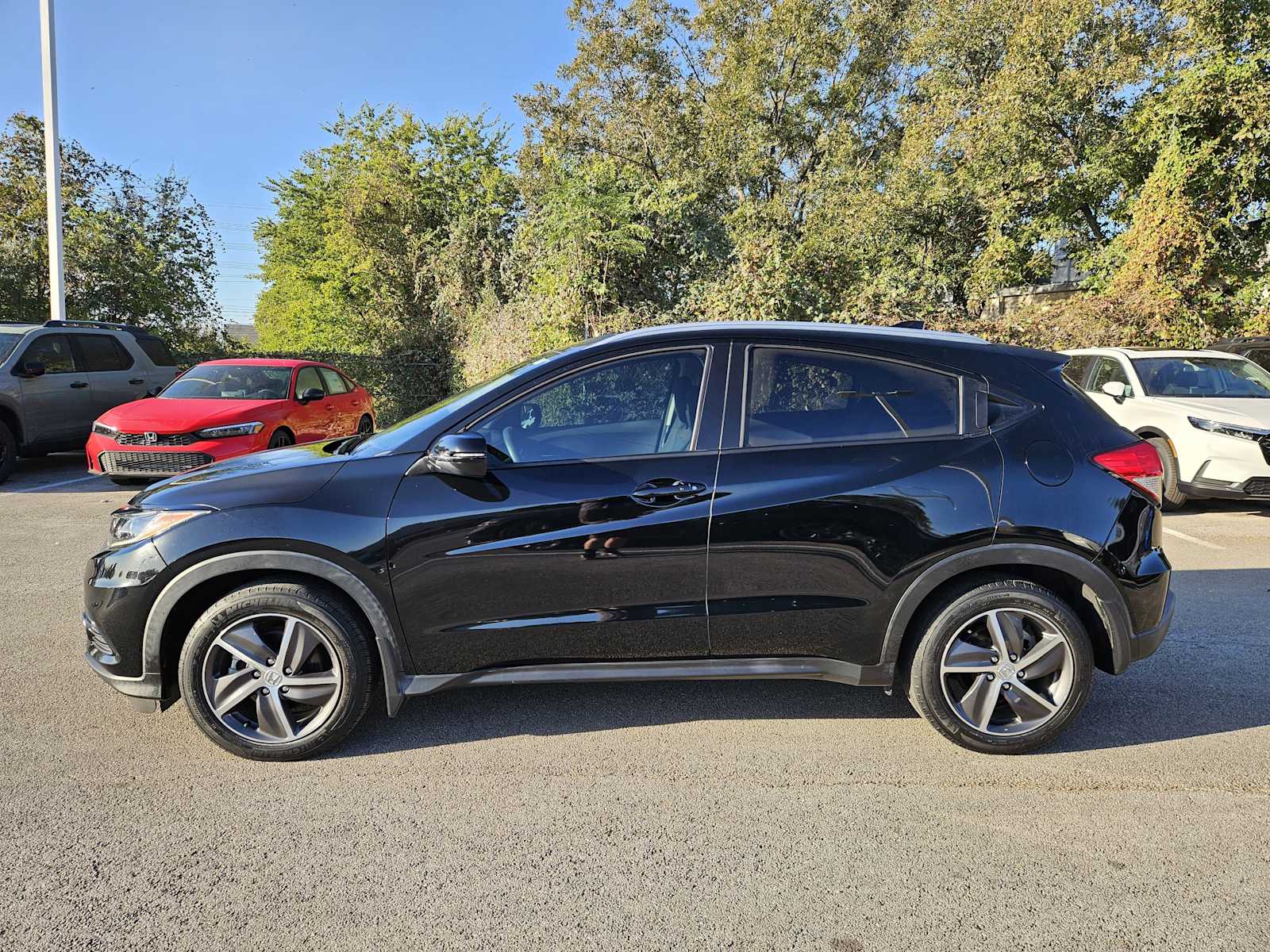 Thumbnail: 2022 Honda HR-V - 4