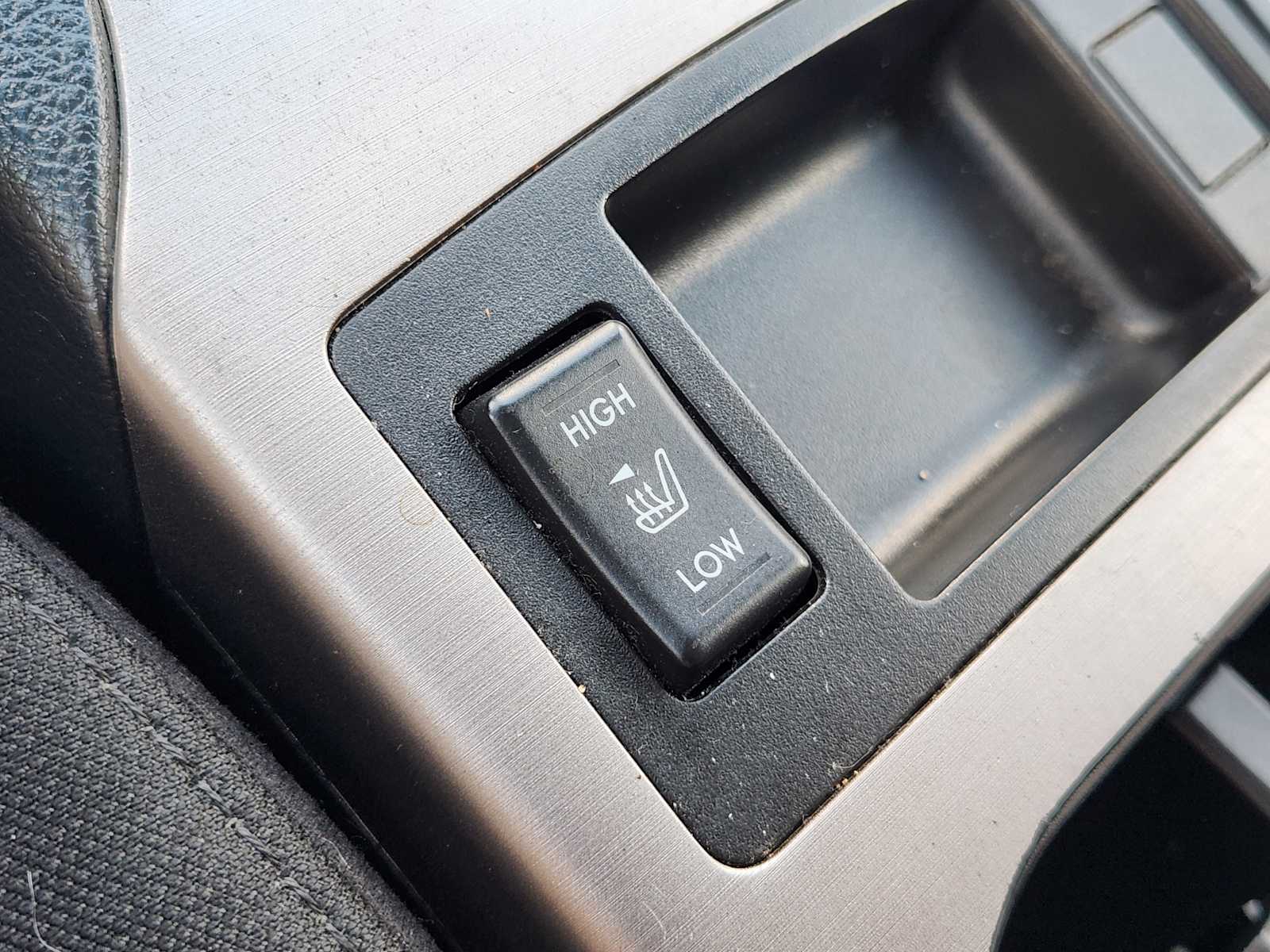 Thumbnail: 2013 Subaru Outback - 20