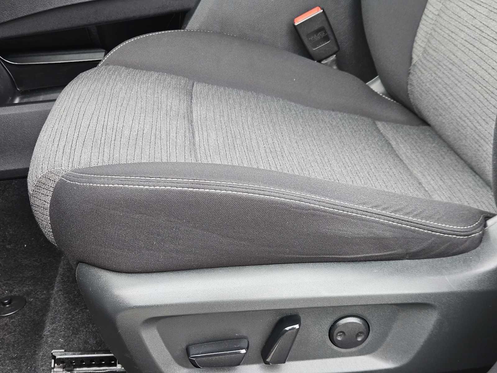 Thumbnail: 2023 Nissan Rogue - 23