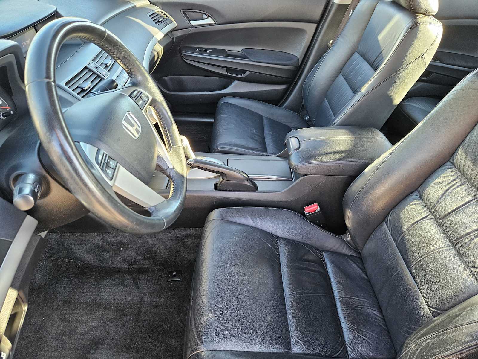 Thumbnail: 2012 Honda Accord - 13