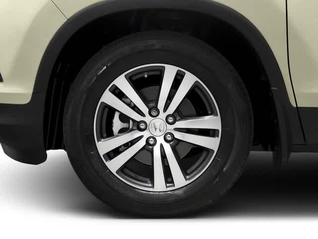 Thumbnail: 2016 Honda Pilot - 10
