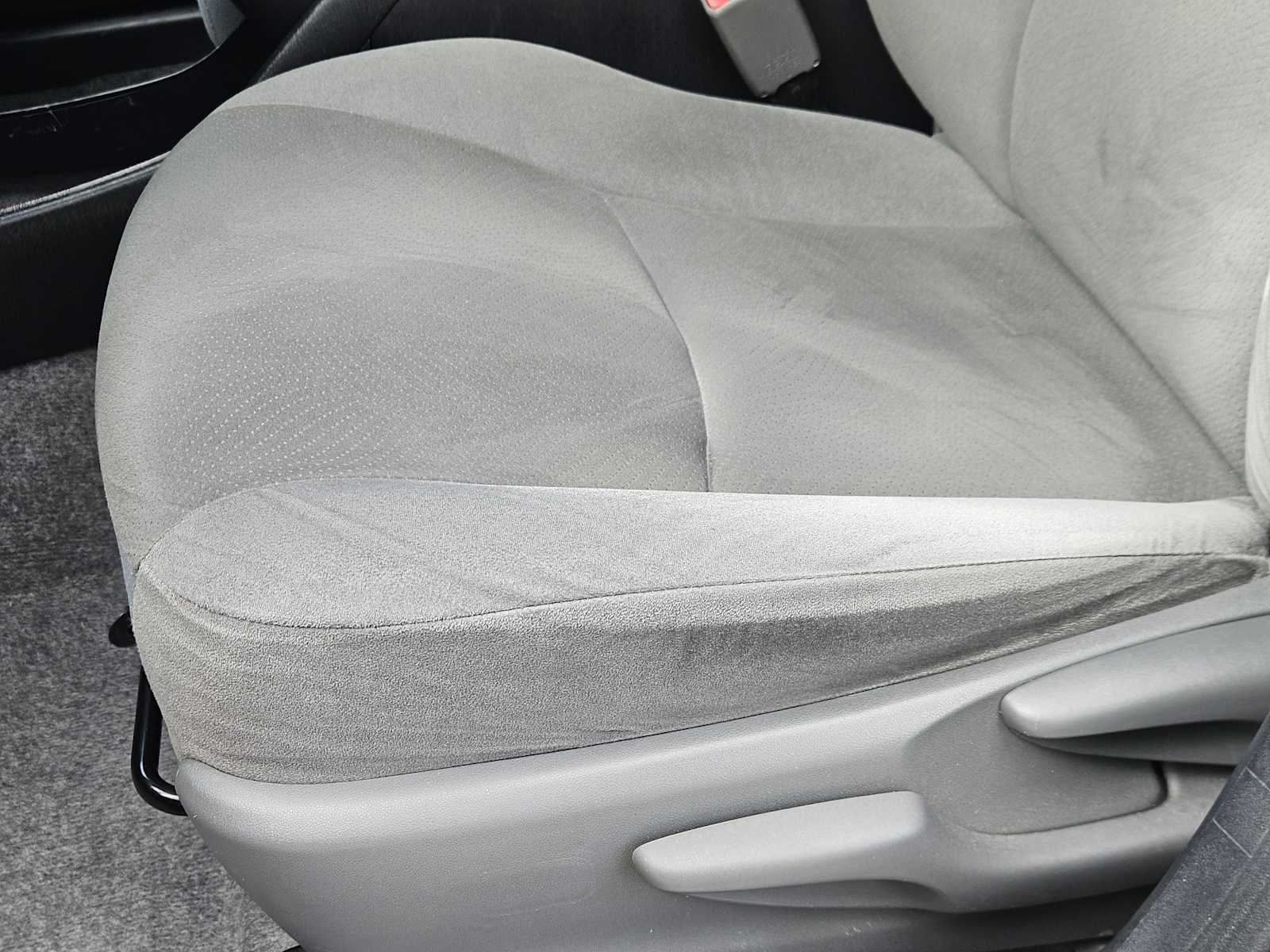 Thumbnail: 2013 Toyota Prius - 22