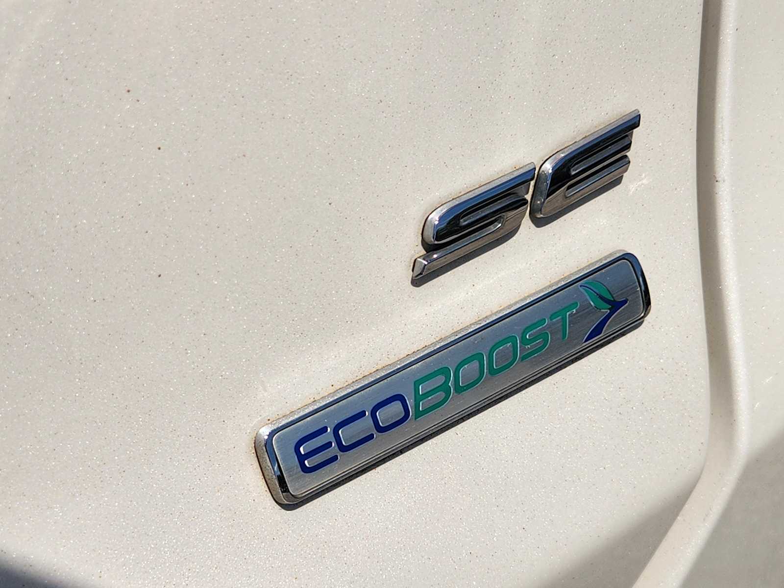 Thumbnail: 2014 Ford Fusion - 11
