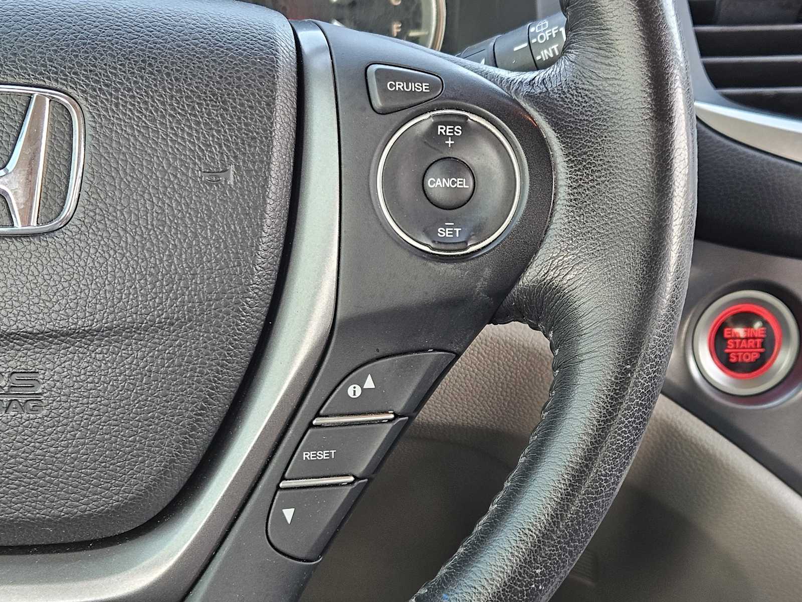 Thumbnail: 2016 Honda Pilot - 29