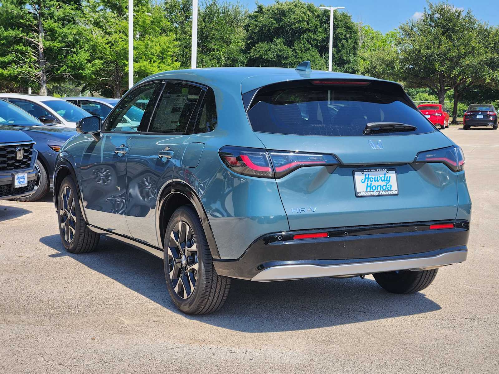 Thumbnail: 2027 Honda HR-V - 4