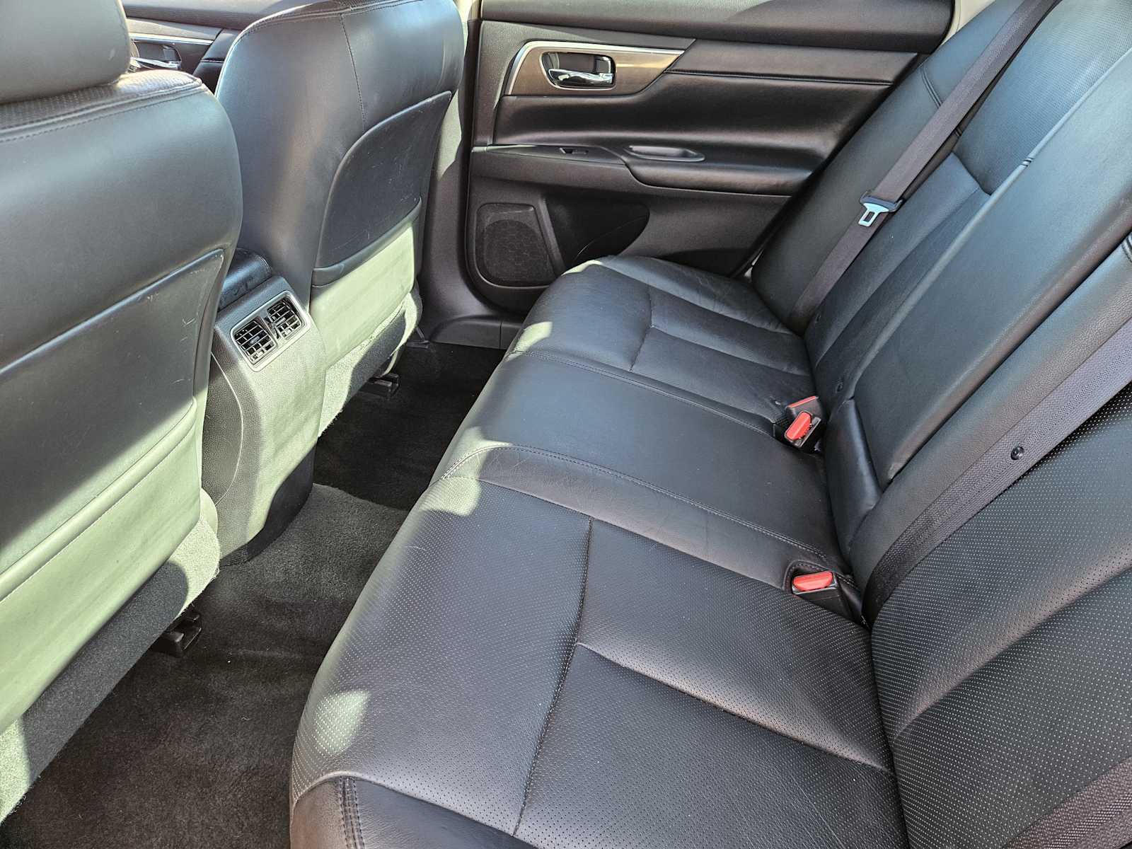 Thumbnail: 2013 Nissan Altima - 29