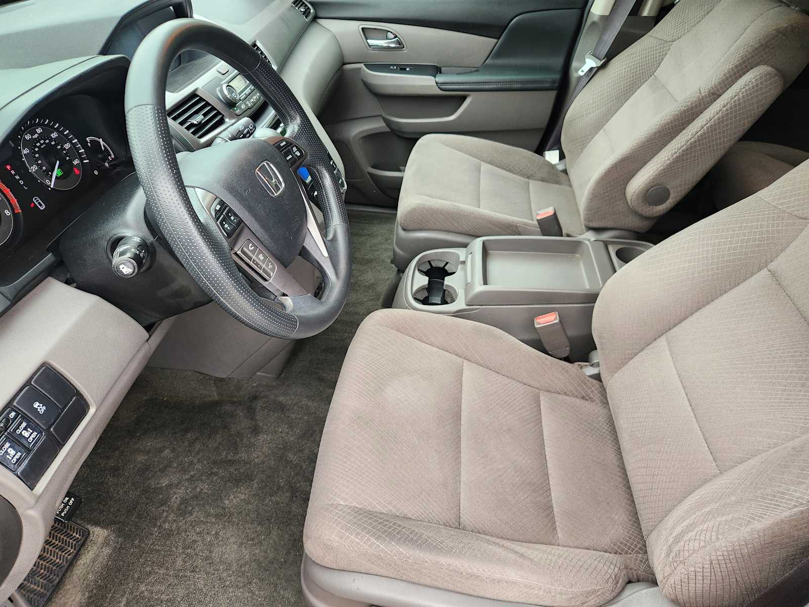 Thumbnail: 2014 Honda Odyssey - 12