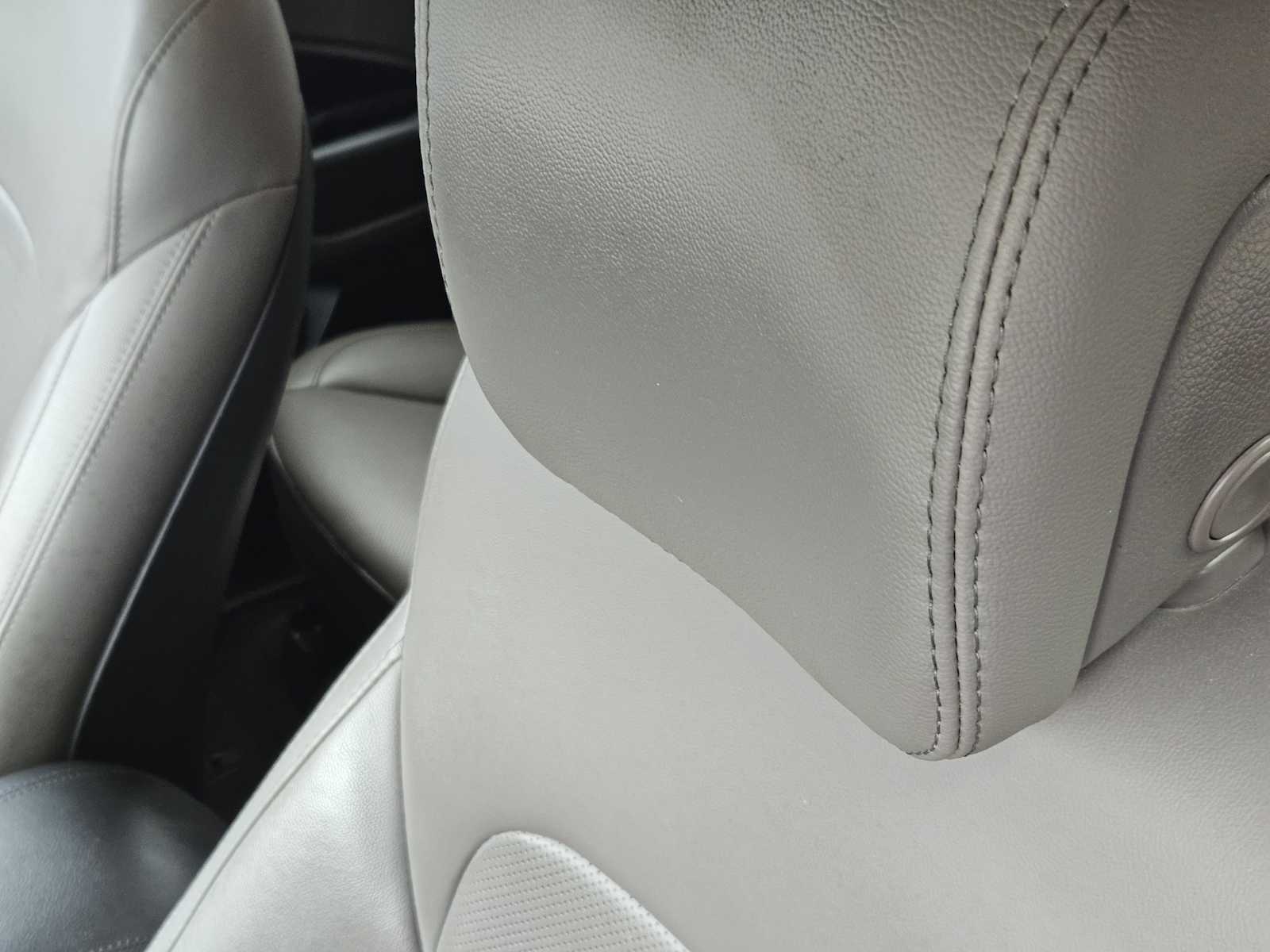 Thumbnail: 2018 Hyundai Santa Fe - 15