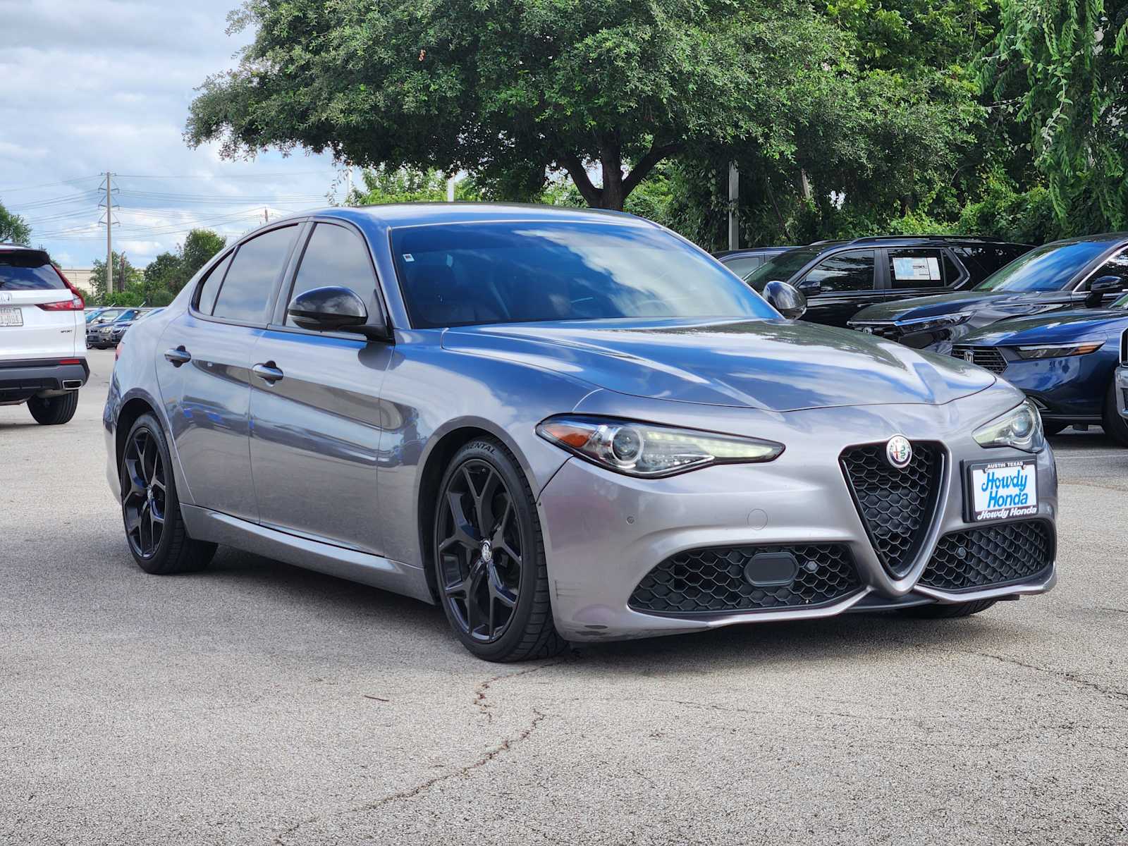 Thumbnail: 2020 Alfa Romeo Giulia - 3