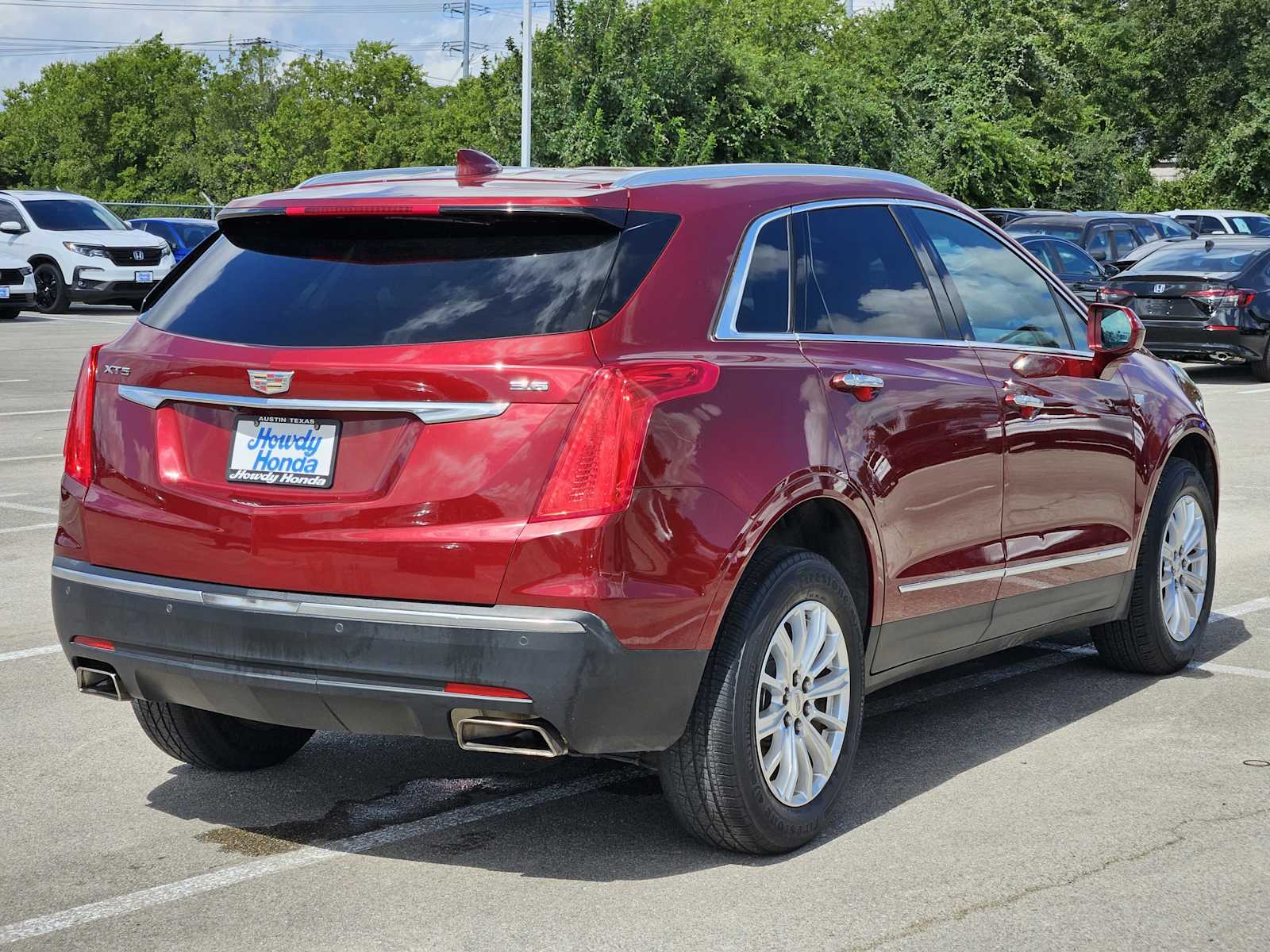 Thumbnail: 2017 Cadillac XT5 - 5