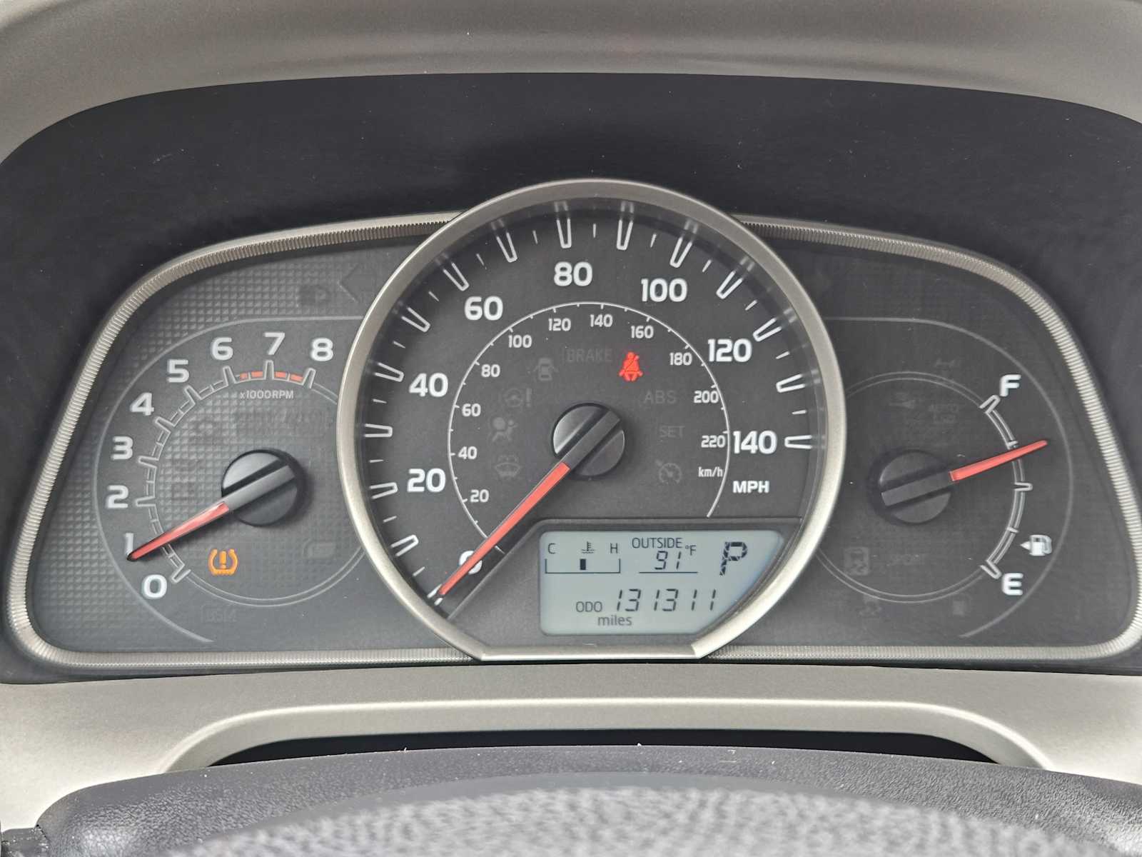 Thumbnail: 2014 Toyota RAV4 - 16