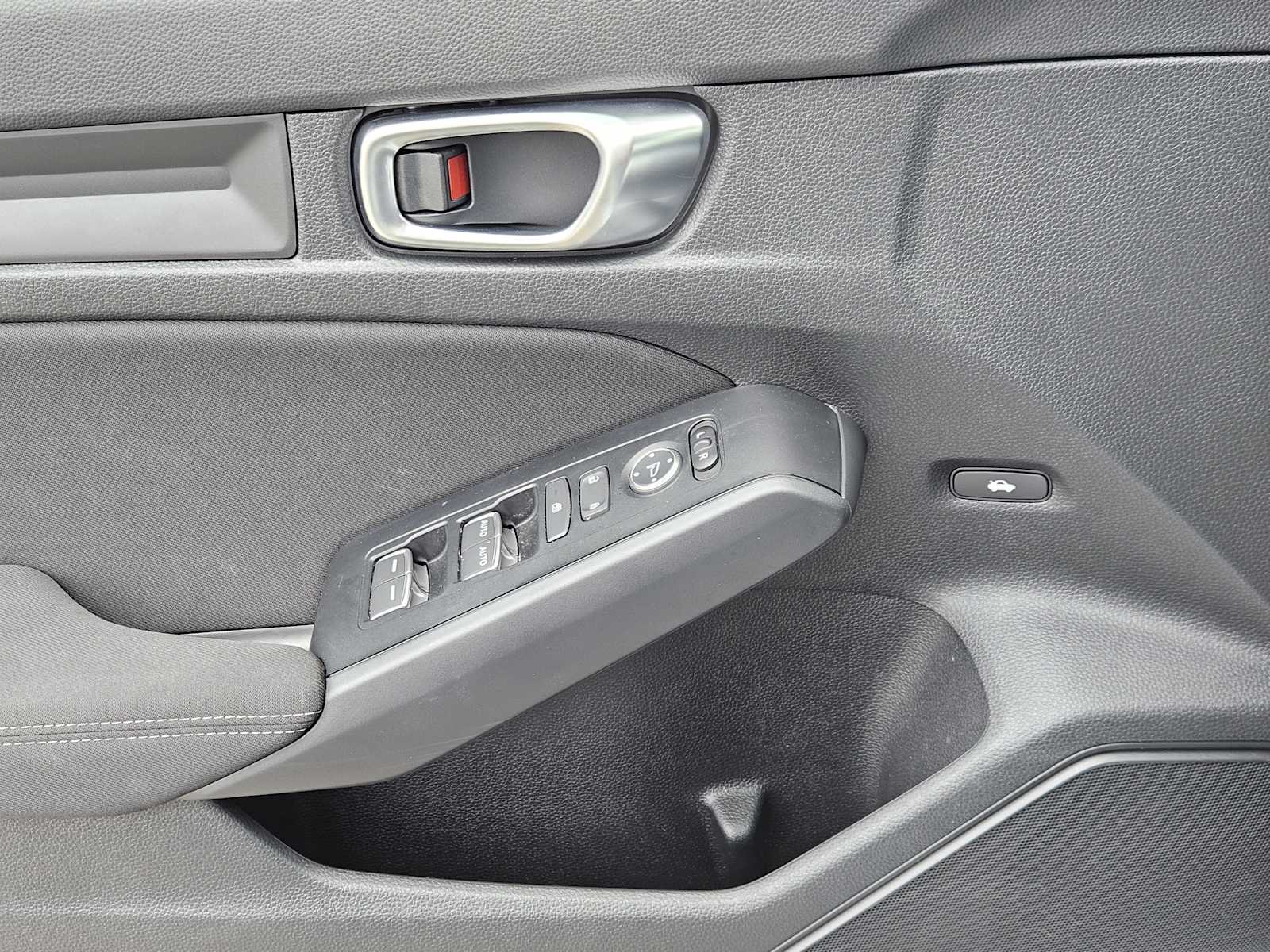 2025 Honda Civic Sport 23
