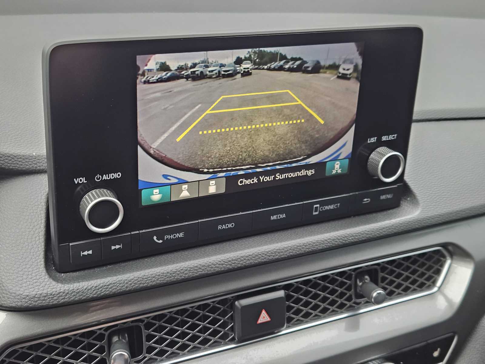 Thumbnail: 2023 Acura Integra - 17