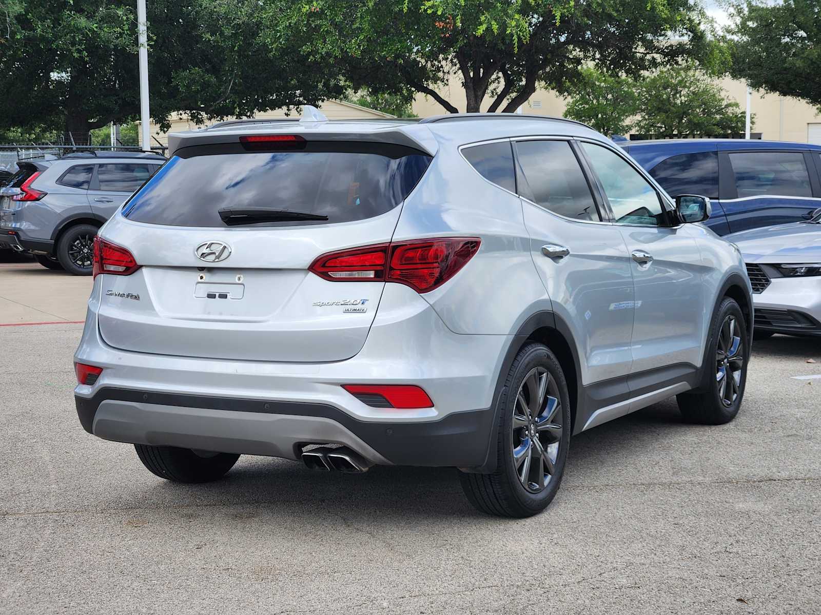 Thumbnail: 2018 Hyundai Santa Fe - 6