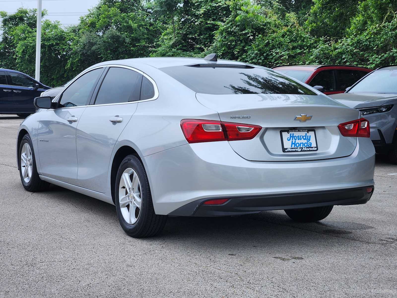 Thumbnail: 2021 Chevrolet Malibu - 5