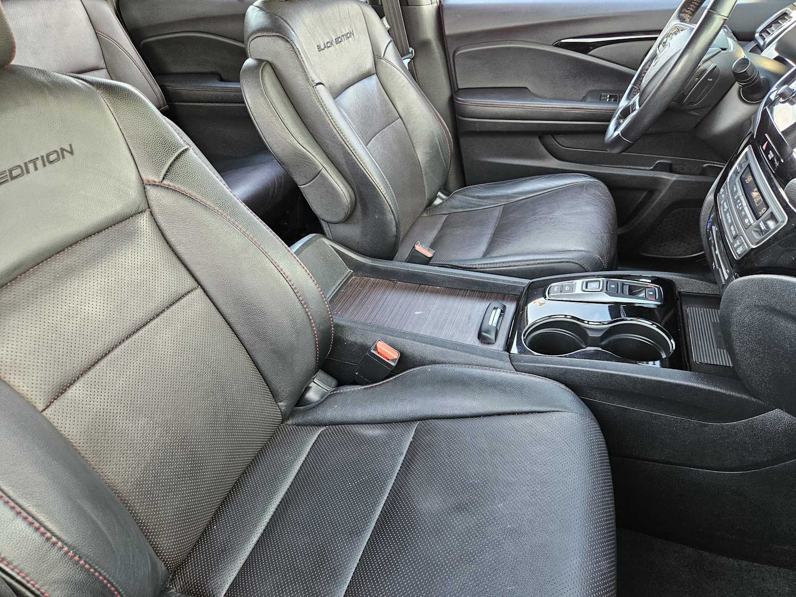 Thumbnail: 2022 Honda Pilot - 14