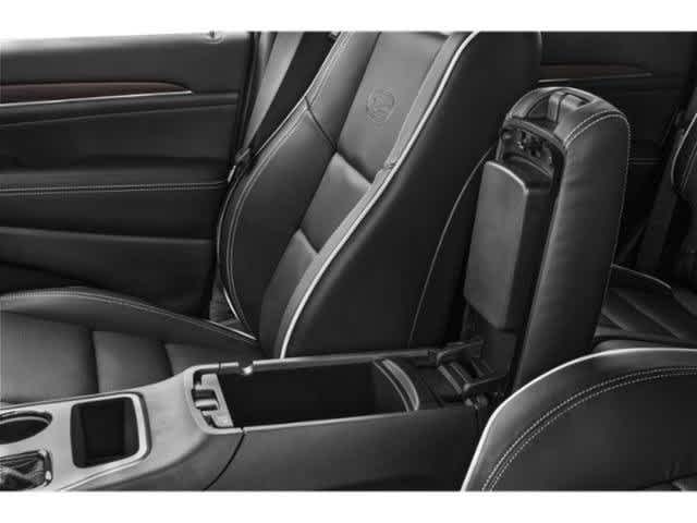 Thumbnail: 2015 Jeep Grand Cherokee - 18