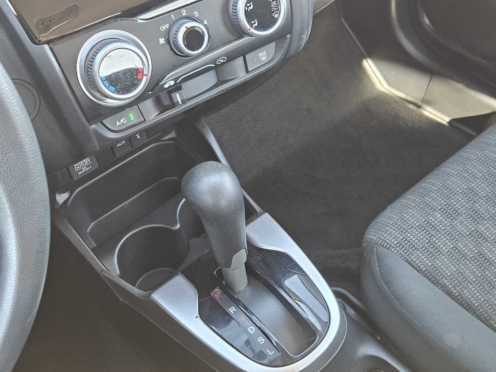 Thumbnail: 2015 Honda Fit - 19