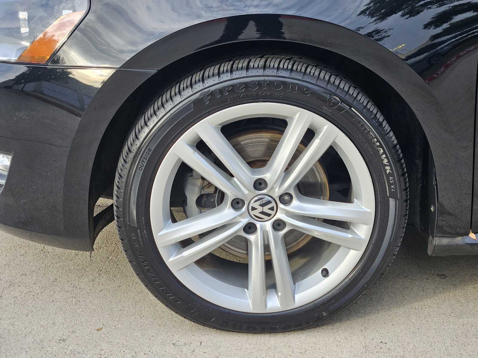 Thumbnail: 2014 Volkswagen Passat - 12