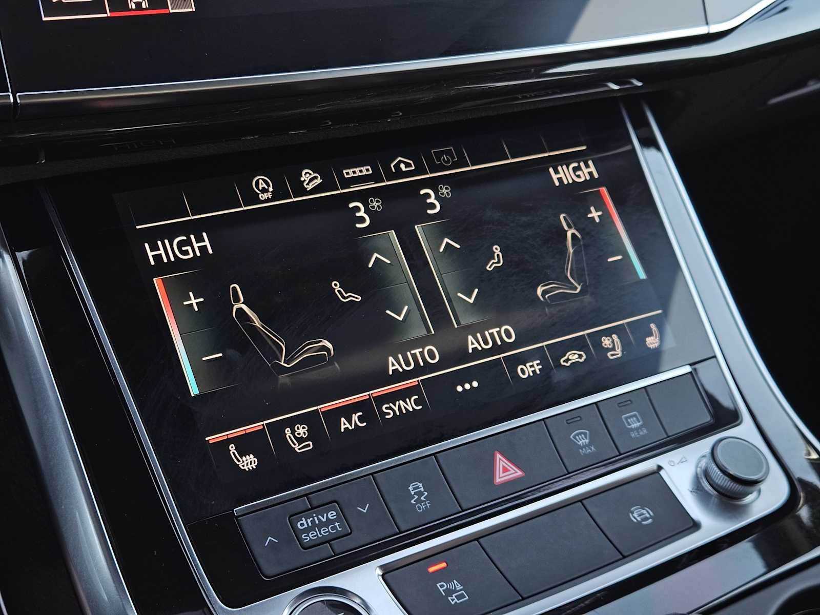 Thumbnail: 2021 Audi Q7 - 19