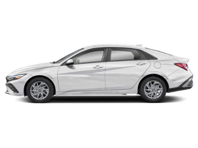 Thumbnail: 2024 Hyundai Elantra - 3