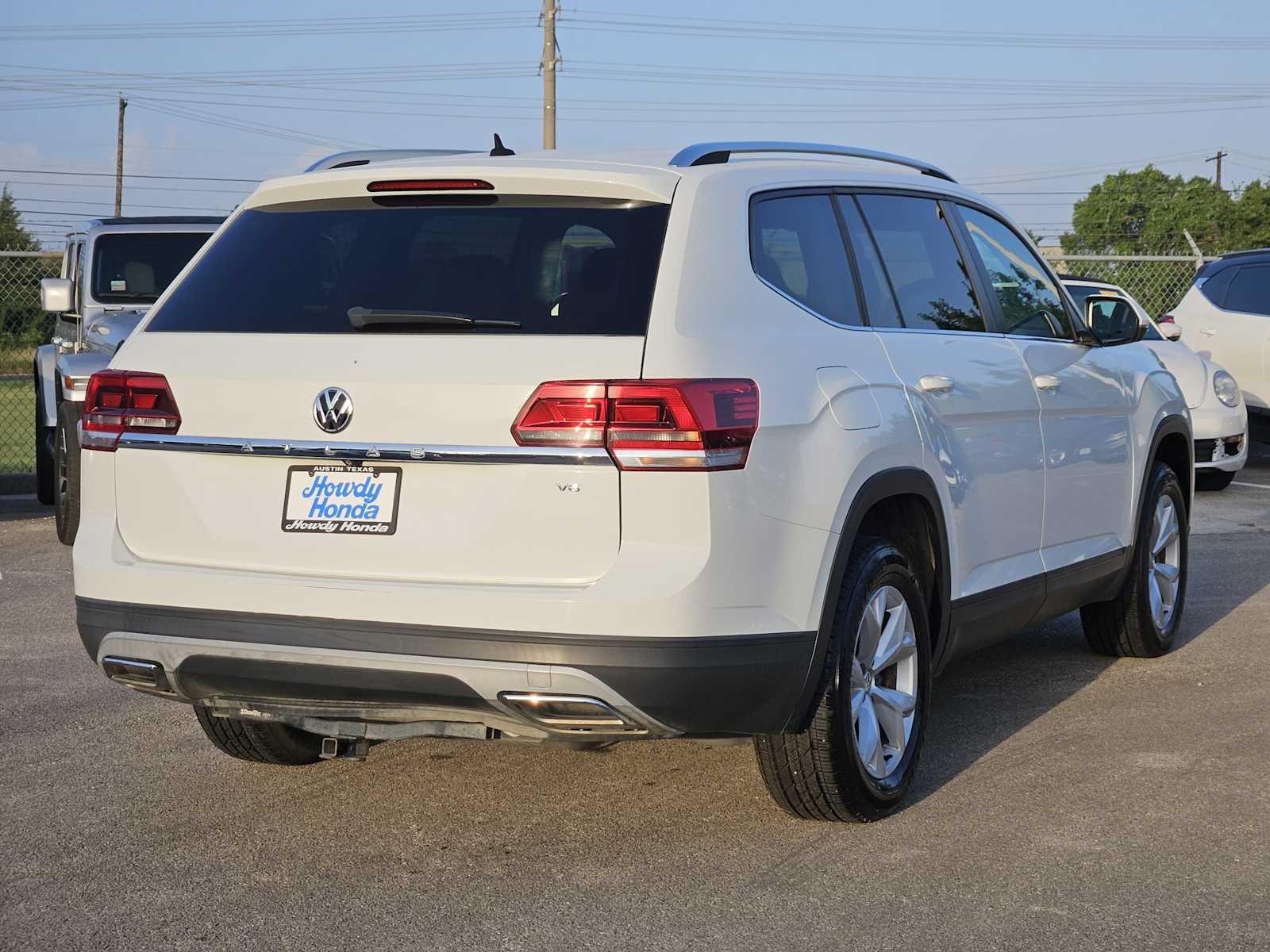Thumbnail: 2018 Volkswagen Atlas - 6