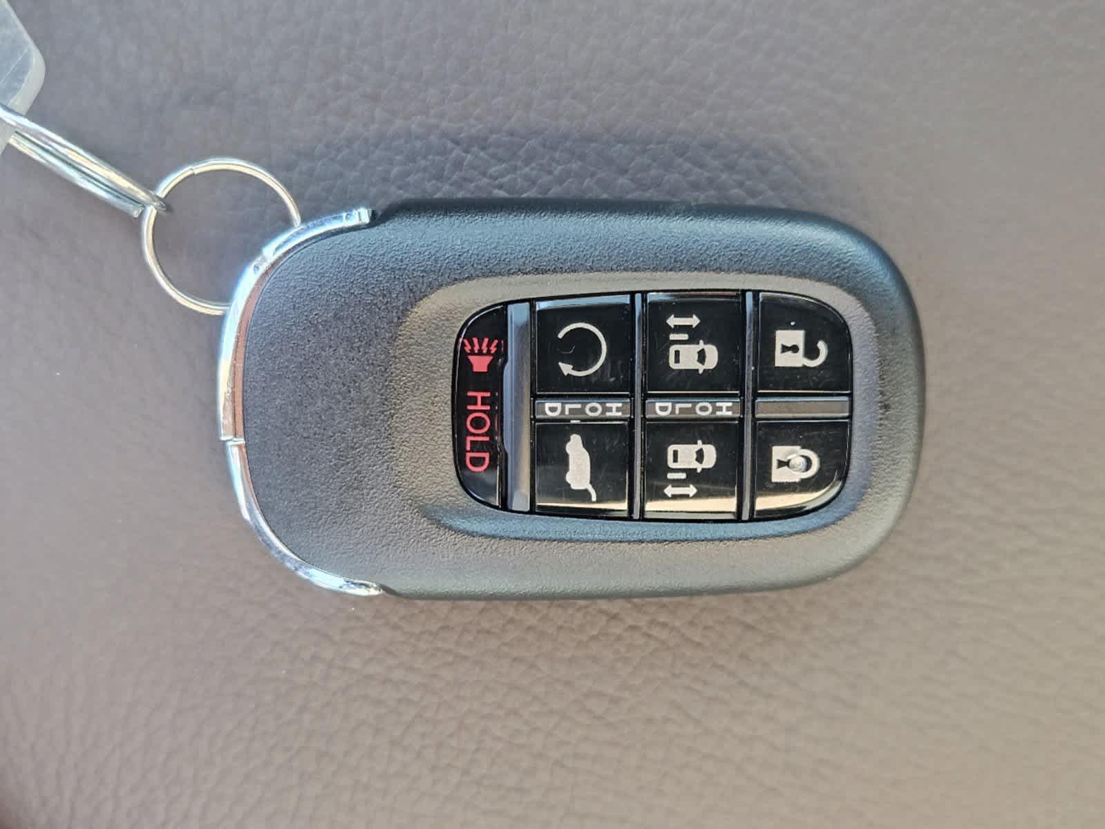 Thumbnail: 2026 Honda Odyssey - 25