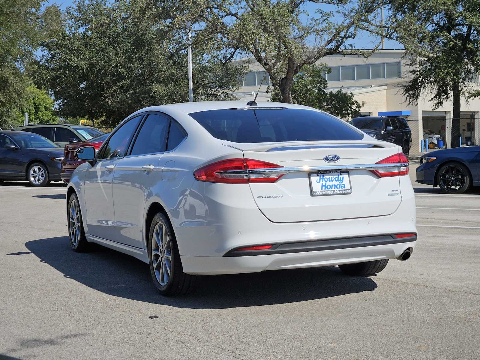 Thumbnail: 2017 Ford Fusion - 6