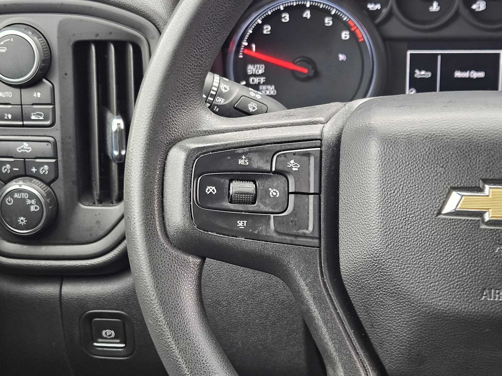 Thumbnail: 2023 Chevrolet Silverado 1500 - 26