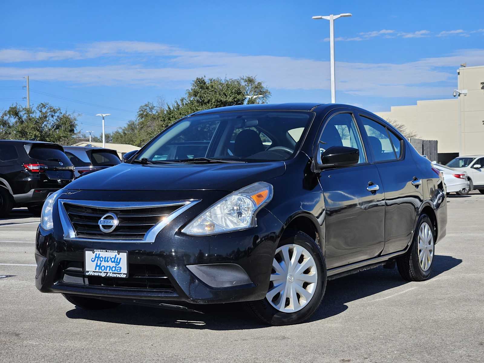 2018 Nissan Versa SV -
                  Austin, TX