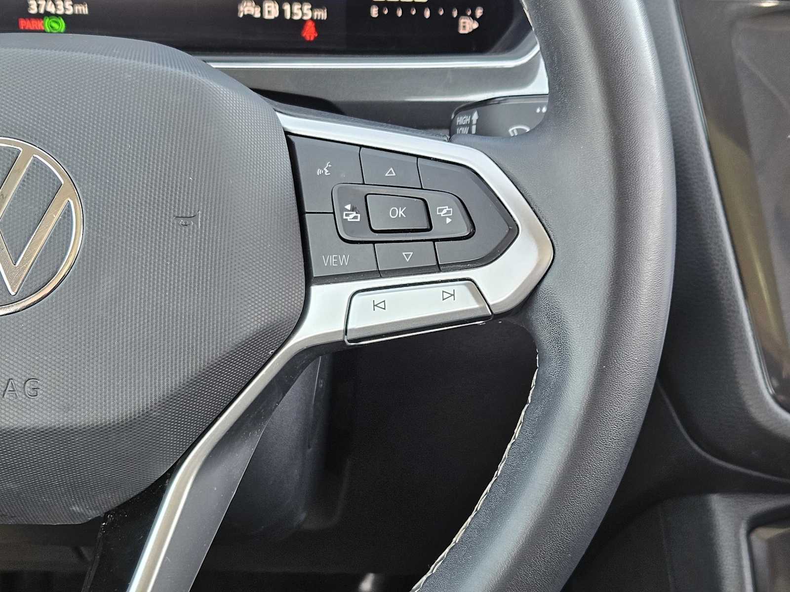 Thumbnail: 2023 Volkswagen Tiguan - 29