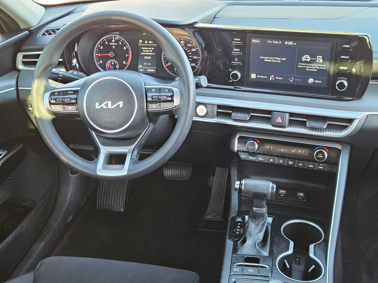 Thumbnail: 2022 Kia K5 - 25