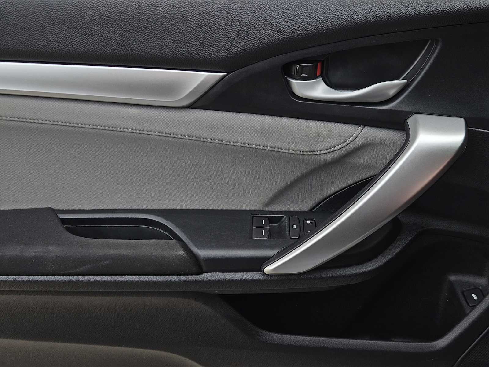 Thumbnail: 2018 Honda Civic - 21