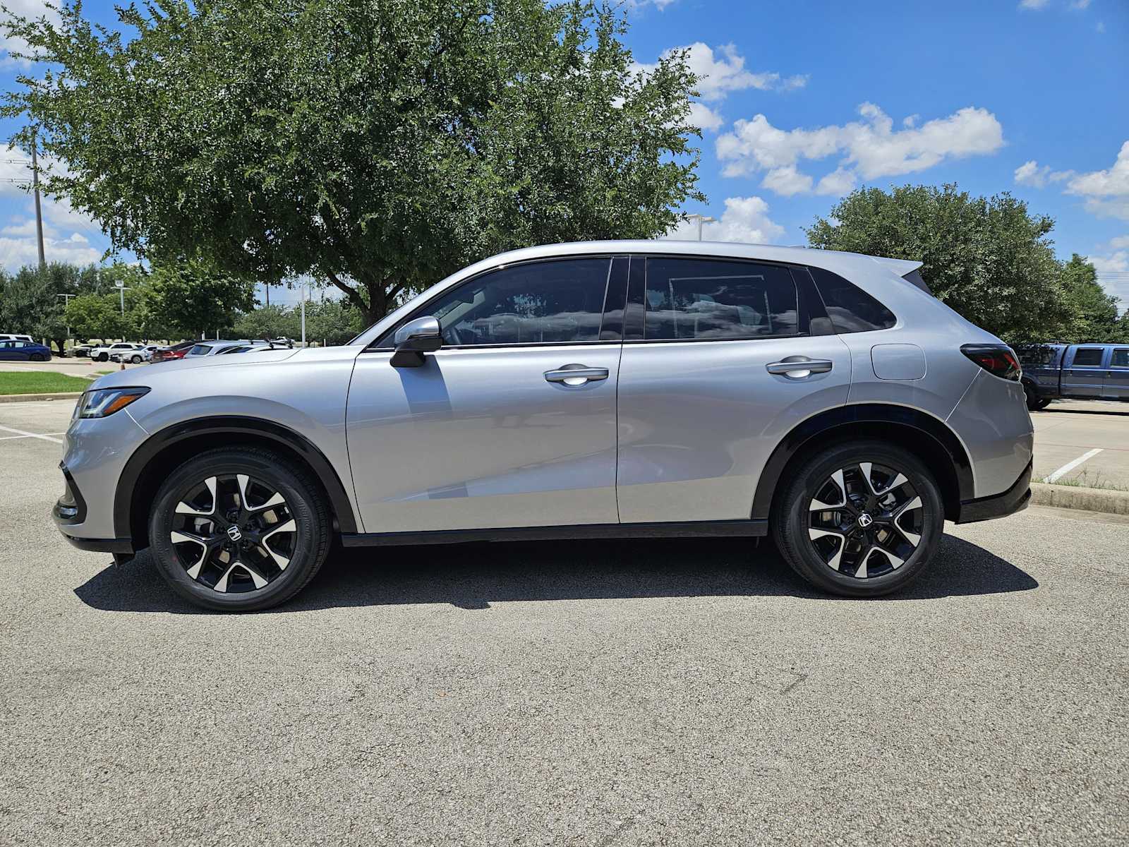 2026 Honda HR-V EX-L photo 3