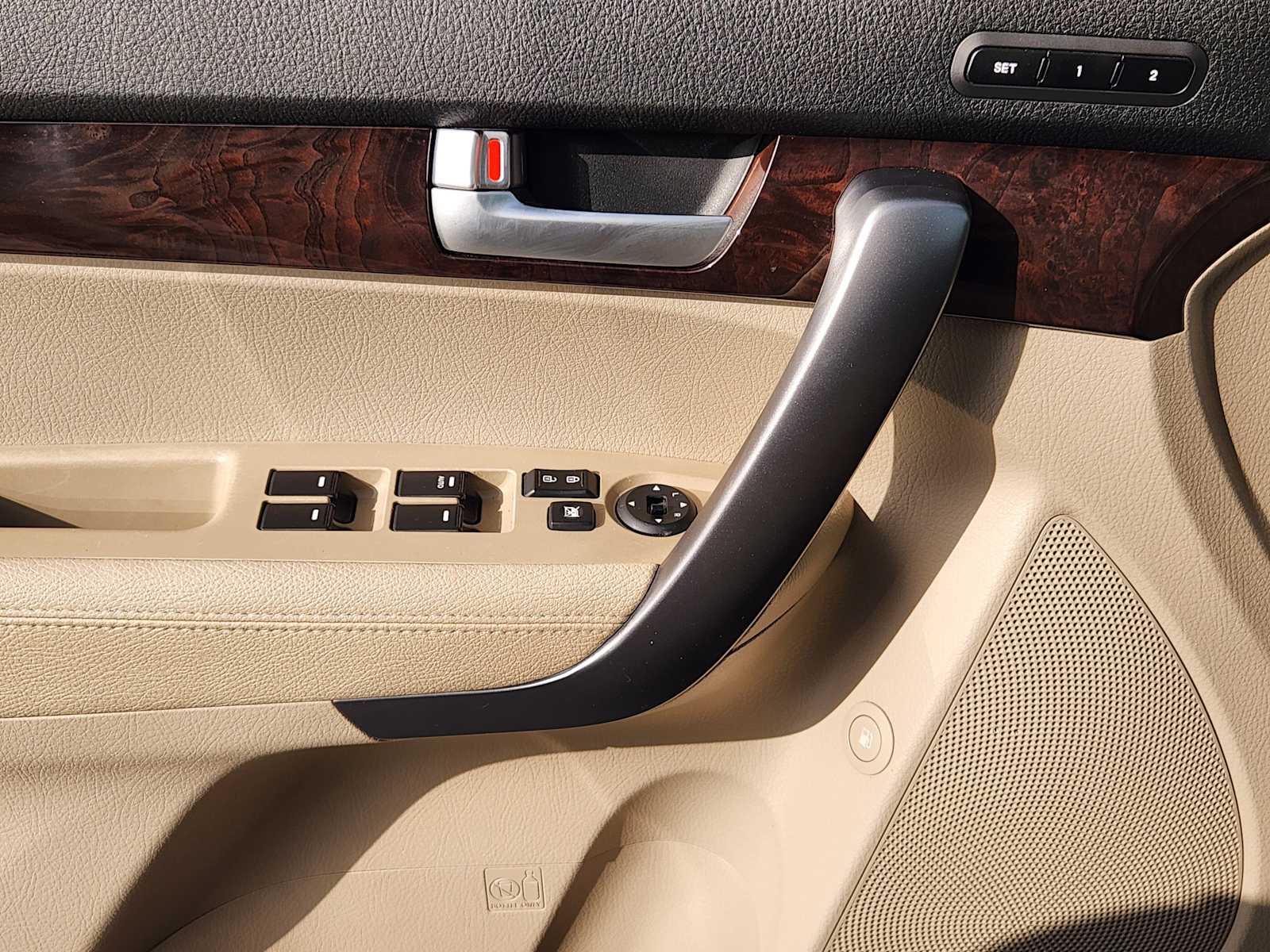 Thumbnail: 2014 Kia Sorento - 23