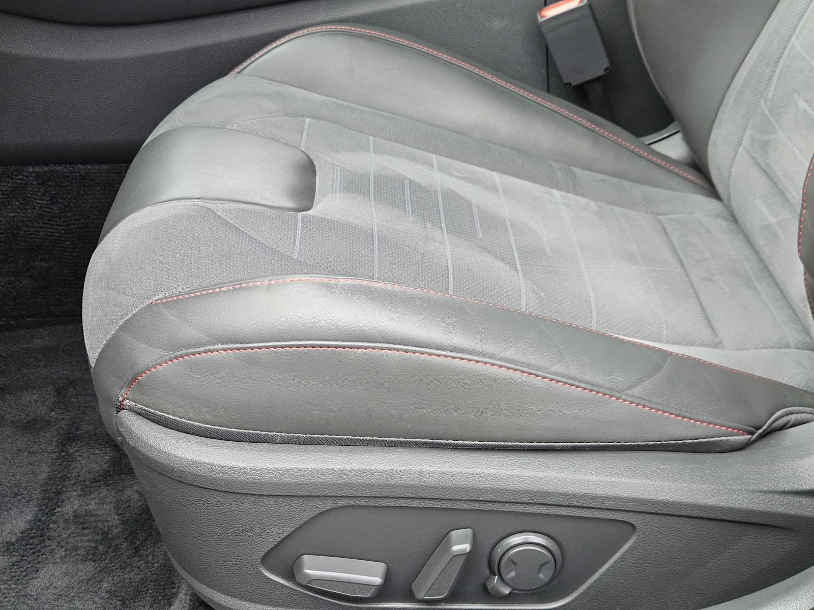 Thumbnail: 2023 Hyundai Sonata - 23