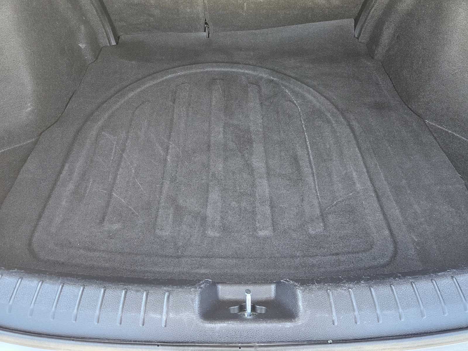 Thumbnail: 2020 Kia Forte - 28