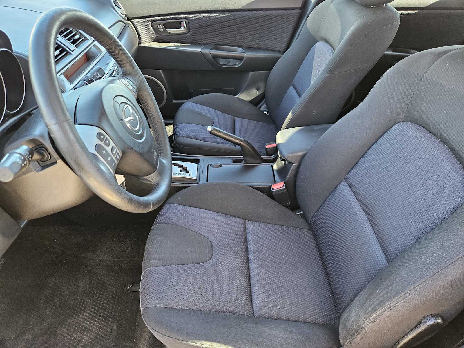 Thumbnail: 2007 Mazda Mazda3 - 12