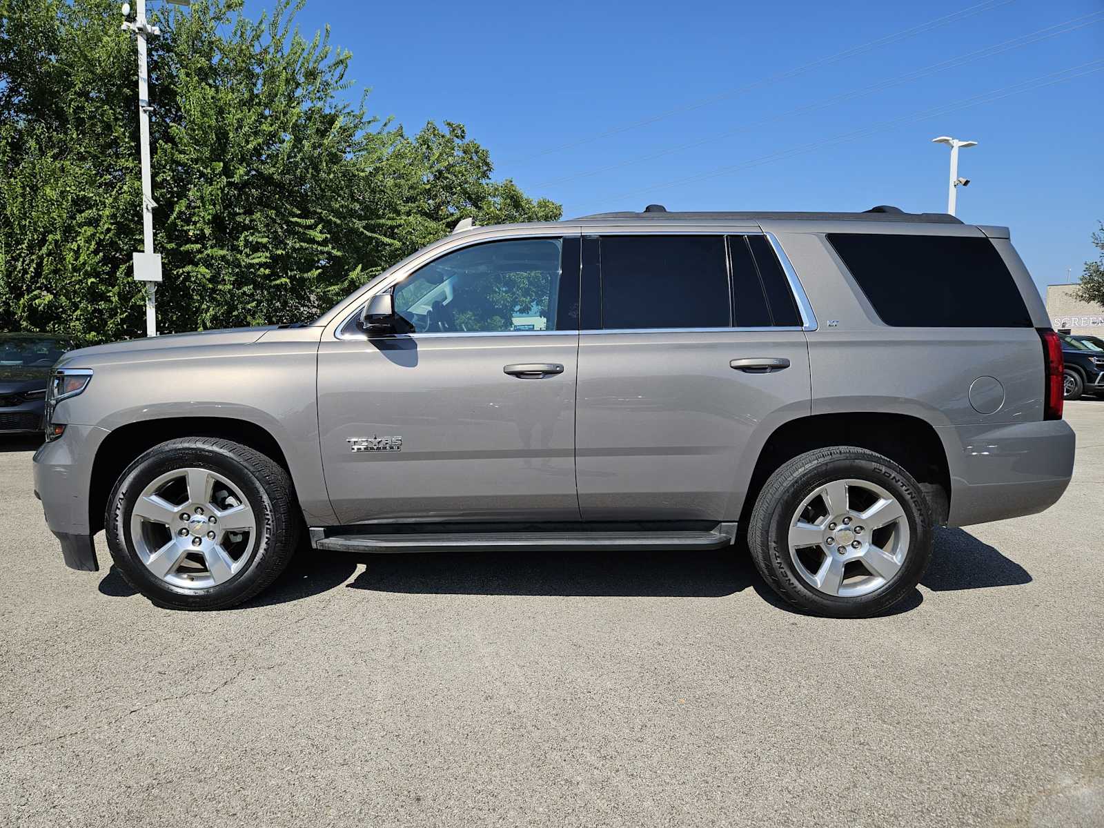 Thumbnail: 2018 Chevrolet Tahoe - 4