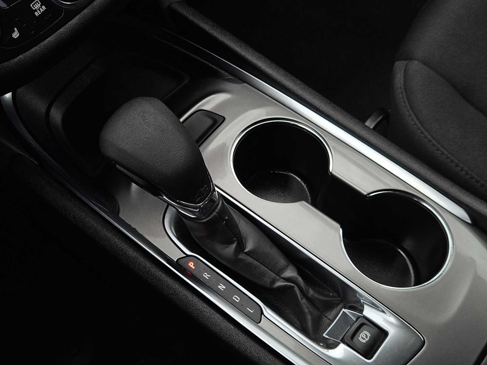 Thumbnail: 2023 Chevrolet Malibu - 20