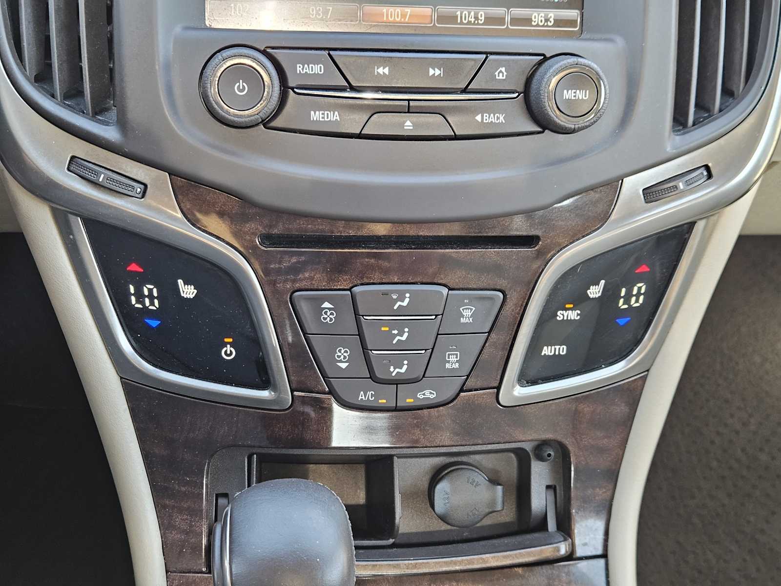 Thumbnail: 2016 Buick LaCrosse - 19