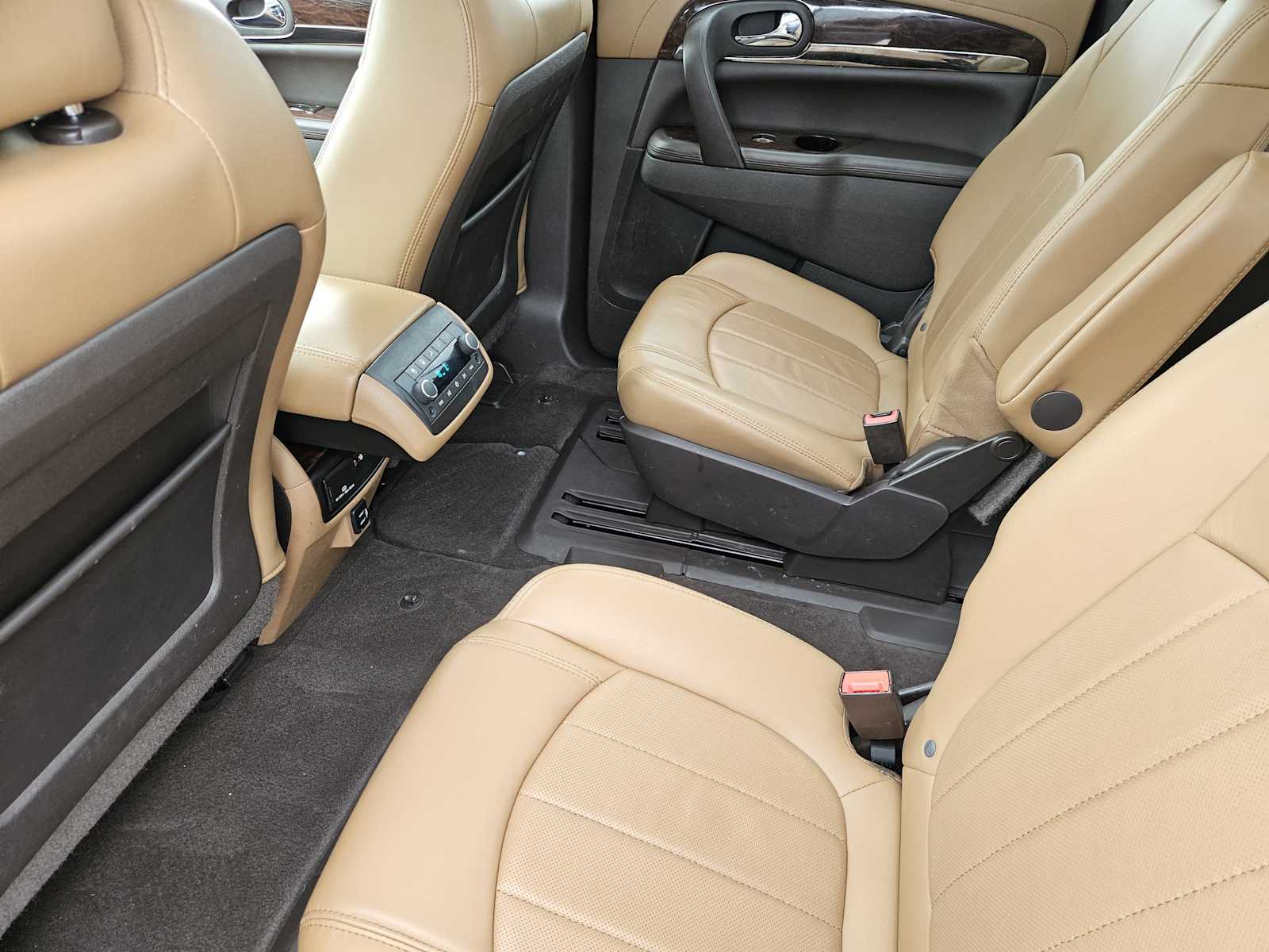 Thumbnail: 2016 Buick Enclave - 28