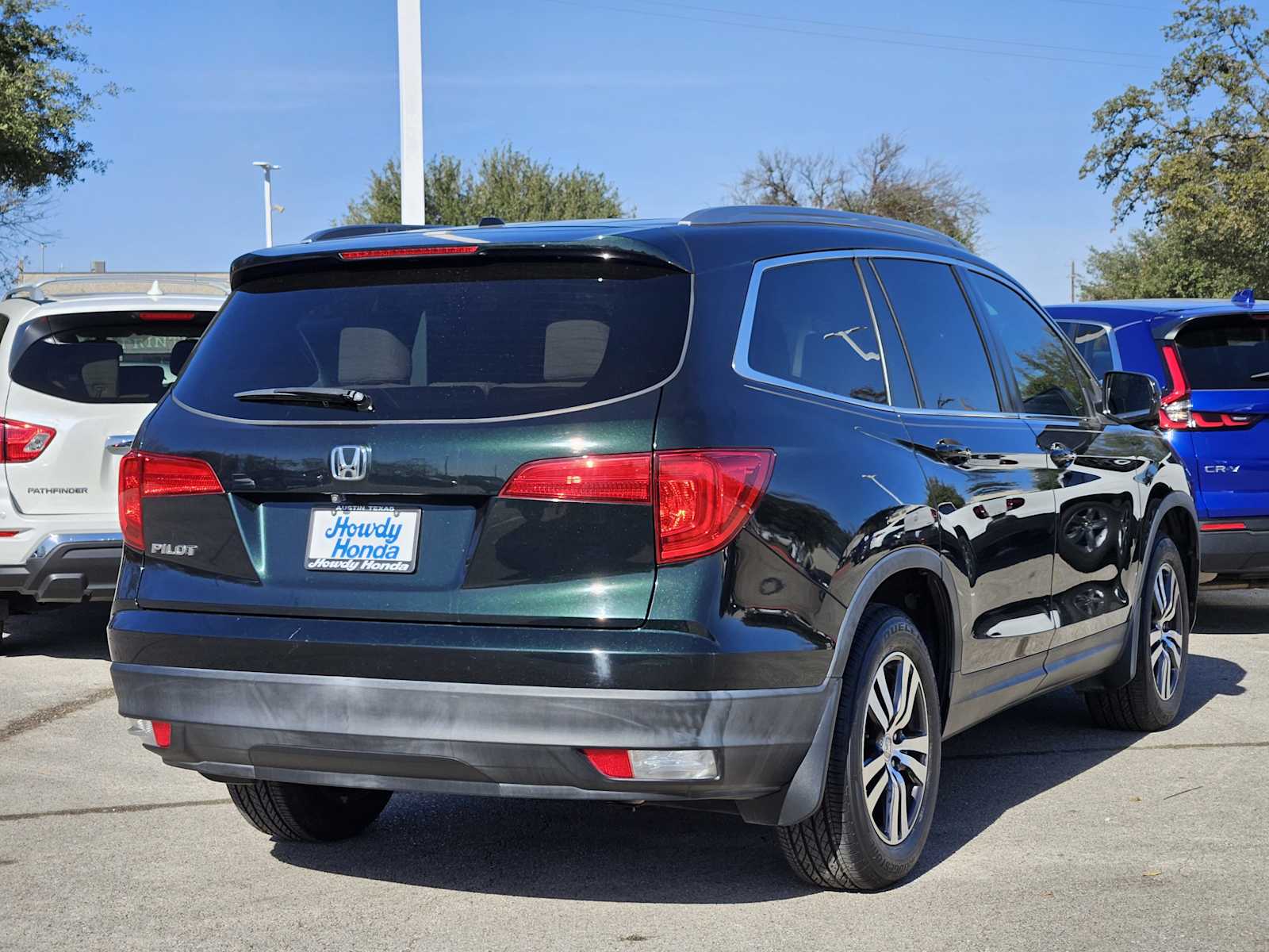 Thumbnail: 2016 Honda Pilot - 6