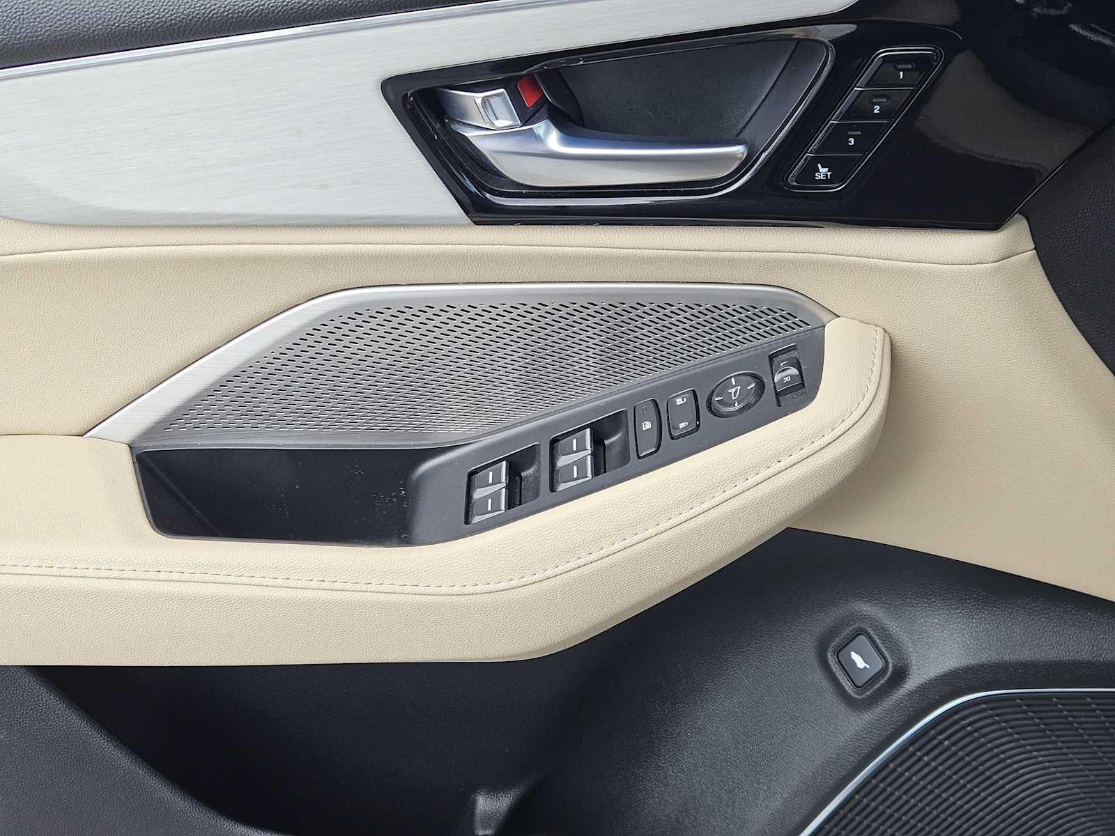 Thumbnail: 2024 Acura MDX - 22